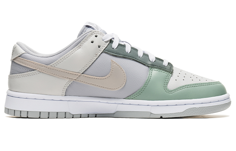 Order [Kasut Custom] Nike 野鹤制造 x Dunk Low Retro 'Roman Holiday Graffiti Kelabu Hijau' DJ6188-003(TeamB-罗马假日灰绿)