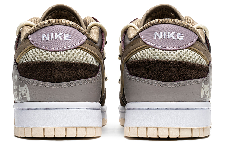 Shop [Zapatos Personalizados] Nike 野鹤制造 x Dunk Low Scrap 'Graffiti Batido' DH7450-100(TeamB-男款电玩奶昔A-BOX)