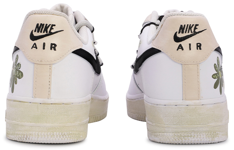 Shop [Sepatu Custom] Nike Air Force 1 Low '07 'Hitam Kuning Grafiti' CW2288-111(TeamM-男鎏金岁月流体)