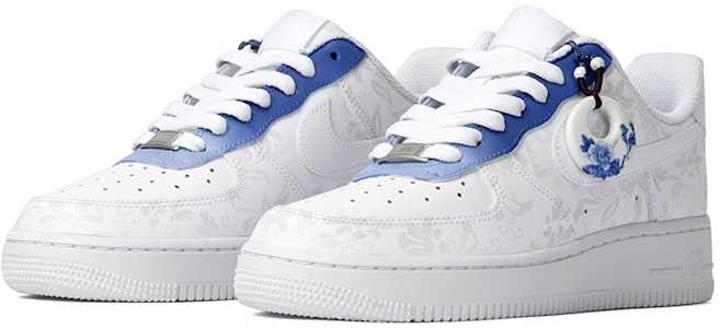 【客製球鞋】Nike Air Force 1 Low '07 青花瓷 新中式 華麗 高筒 橱物 青年款 白藍 Lookbook 【客製球鞋】Nike Air Force 1 Low '07 青花瓷 新中式 華麗 高筒 橱物 青年款 白藍