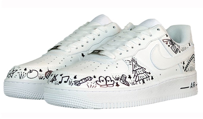 【定製球鞋】Nike Air Force 1 Low '07 空軍一號 聖誕平安夜塗鴉 低筒 板鞋 男款 黑白 Lookbook 【定製球鞋】Nike Air Force 1 Low '07 空軍一號 聖誕平安夜塗鴉 低筒 板鞋 男款 黑白