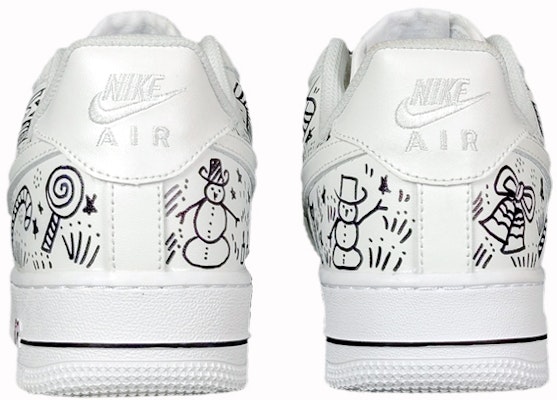 【定製球鞋】Nike Air Force 1 Low '07 空軍一號 聖誕平安夜塗鴉 低筒 板鞋 男款 黑白 Shop 【定製球鞋】Nike Air Force 1 Low '07 空軍一號 聖誕平安夜塗鴉 低筒 板鞋 男款 黑白