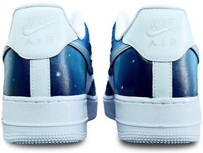 나이키 에어포스 1 '해피 그라데이션' (커스텀) CW2288-111(TeamT-男款快乐星球蓝白) Shop 나이키 에어포스 1 '해피 그라데이션' (커스텀) CW2288-111(TeamT-男款快乐星球蓝白)