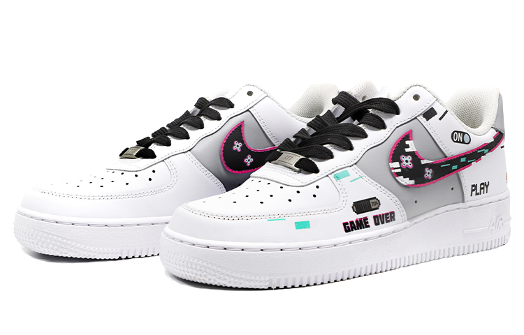 Lookbook ナイキ AF1 '07 カスタム「ピクセルサイバーパンク」 CW2288-111(TeamM-赛博朋克黑白灰)