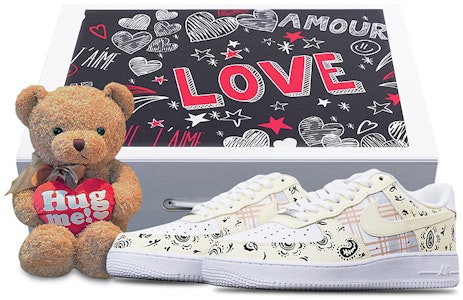 【訂製球鞋】Nike Air Force 1 Low '07 空軍一號 格紋腰果花 限量特殊鞋盒 休閒 低幫 板鞋 男款 米白 Buy 【訂製球鞋】Nike Air Force 1 Low '07 空軍一號 格紋腰果花 限量特殊鞋盒 休閒 低幫 板鞋 男款 米白