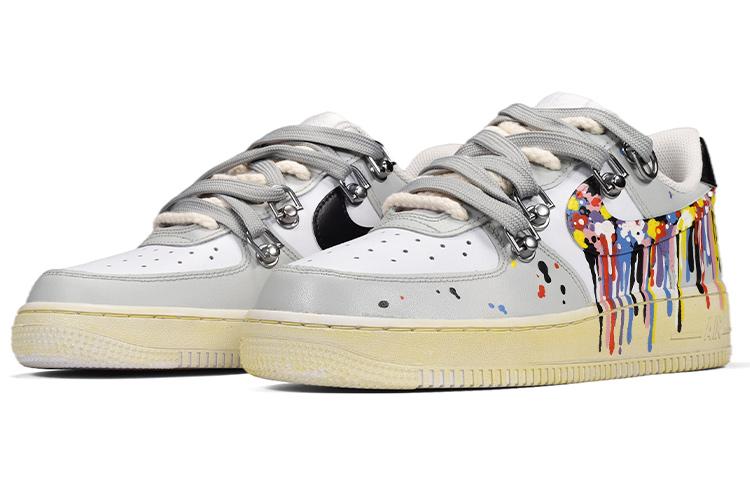 Lookbook 나이키 에어포스 1 '07 Vibe 태슬 (흰/검) CW2288-111(TeamE-男款流苏白黑)