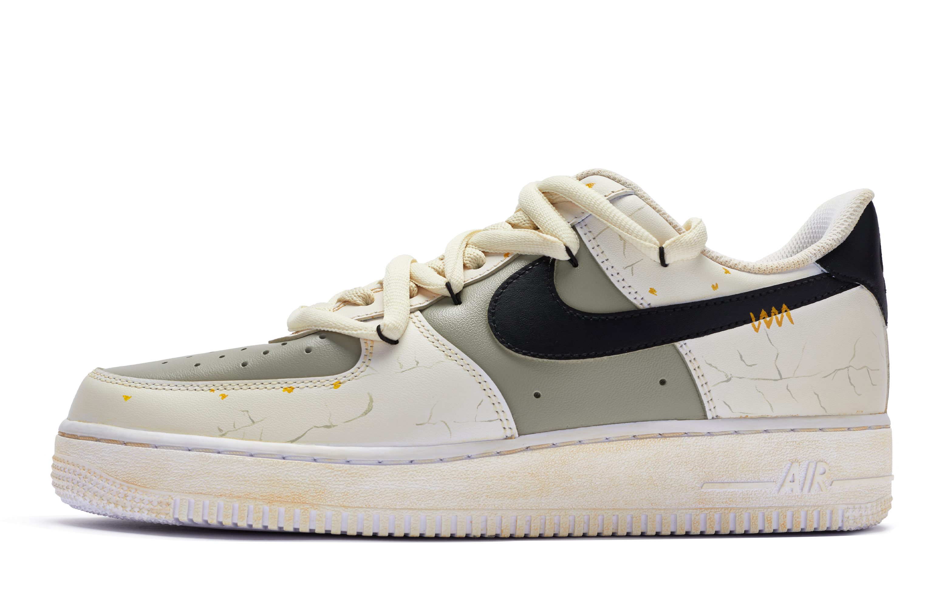 Buy [Kasut Custom] Nike Air Force 1 Low 'Beige-Hitam Tangan-Dicatan' DH2920-111(TeamR-女款病态编织)