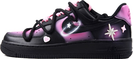 【定制鞋款】耐克空军1号低帮‘黑酷莓Y2K网络风’ CW2288-001(TeamJ-520酷黑莓粉男款) Buy 【定制鞋款】耐克空军1号低帮‘黑酷莓Y2K网络风’ CW2288-001(TeamJ-520酷黑莓粉男款)