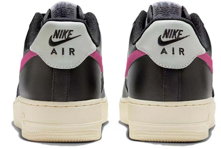 【台灣定製球鞋】Nike Air Force 1 Low 黑粉年華 活力雙鉤 耐磨透氣 低筒 板鞋 男款 黑灰粉 Shop 【台灣定製球鞋】Nike Air Force 1 Low 黑粉年華 活力雙鉤 耐磨透氣 低筒 板鞋 男款 黑灰粉