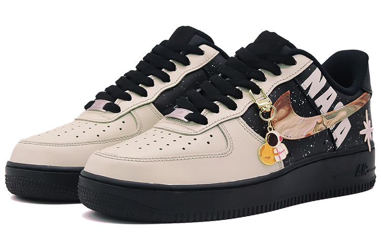 Lookbook [Sneakers Kustom] Nike Air Force 1 Low 'Samurai Hitam' 314192-009(Team52-遨游木星女款)