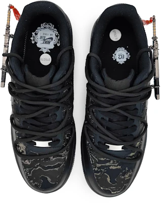 【訂製球鞋】Nike Air Force 1 Low '07 空軍一號 鎏金布貼 佩劍 可拆式 國風國潮 低筒 滑板鞋 男款 黑武士 Shop 【訂製球鞋】Nike Air Force 1 Low '07 空軍一號 鎏金布貼 佩劍 可拆式 國風國潮 低筒 滑板鞋 男款 黑武士