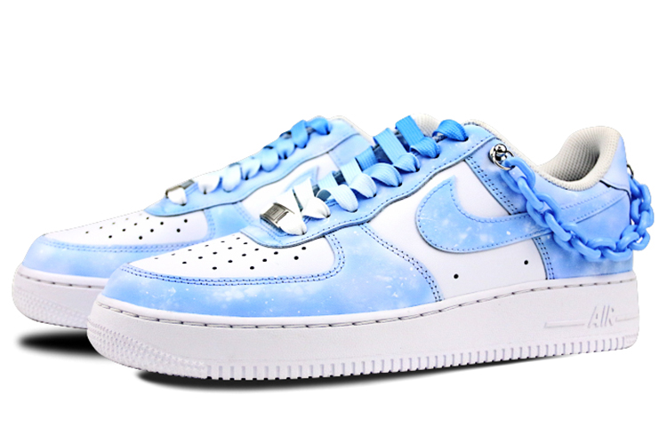 Lookbook 나이키 에어포스 1 로우 '푸른 하늘과 구름' (커스텀) CW2288-111(Team-叁男女款喷绘手绘白月辉)