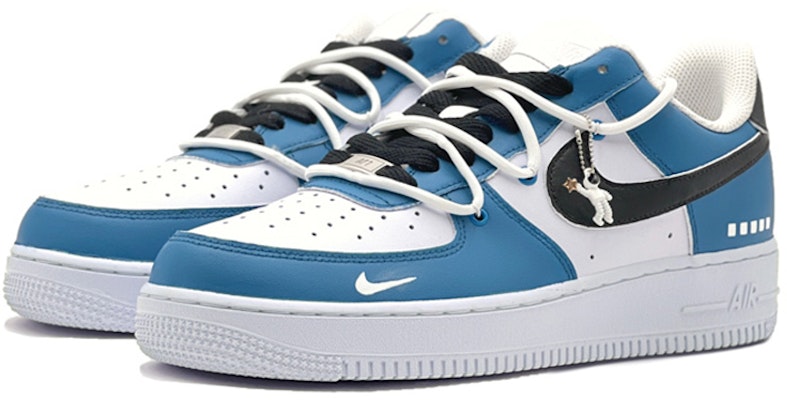 【訂製球鞋】Nike Air Force 1 Low 7 空軍一號 校園風 宇航員 低筒 板鞋 男款 藍白 Lookbook 【訂製球鞋】Nike Air Force 1 Low 7 空軍一號 校園風 宇航員 低筒 板鞋 男款 藍白