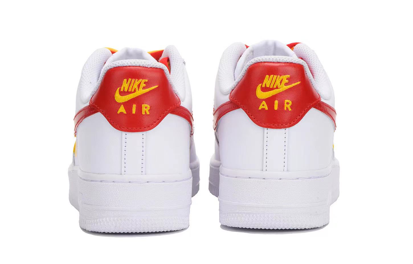 Shop [カスタムシューズ] ナイキ エアフォース 1 ロー '旧正月ギフト レッドイエロー' DH2920-111(Team32-女款中国红)