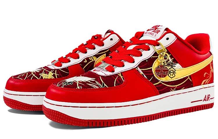 Lookbook 【定制球鞋】 Nike Air Force 1 Low 國潮 婚鞋 鳳舞九天 新婚禮物 喜慶吉祥 低幫 板鞋 GS 紅色
