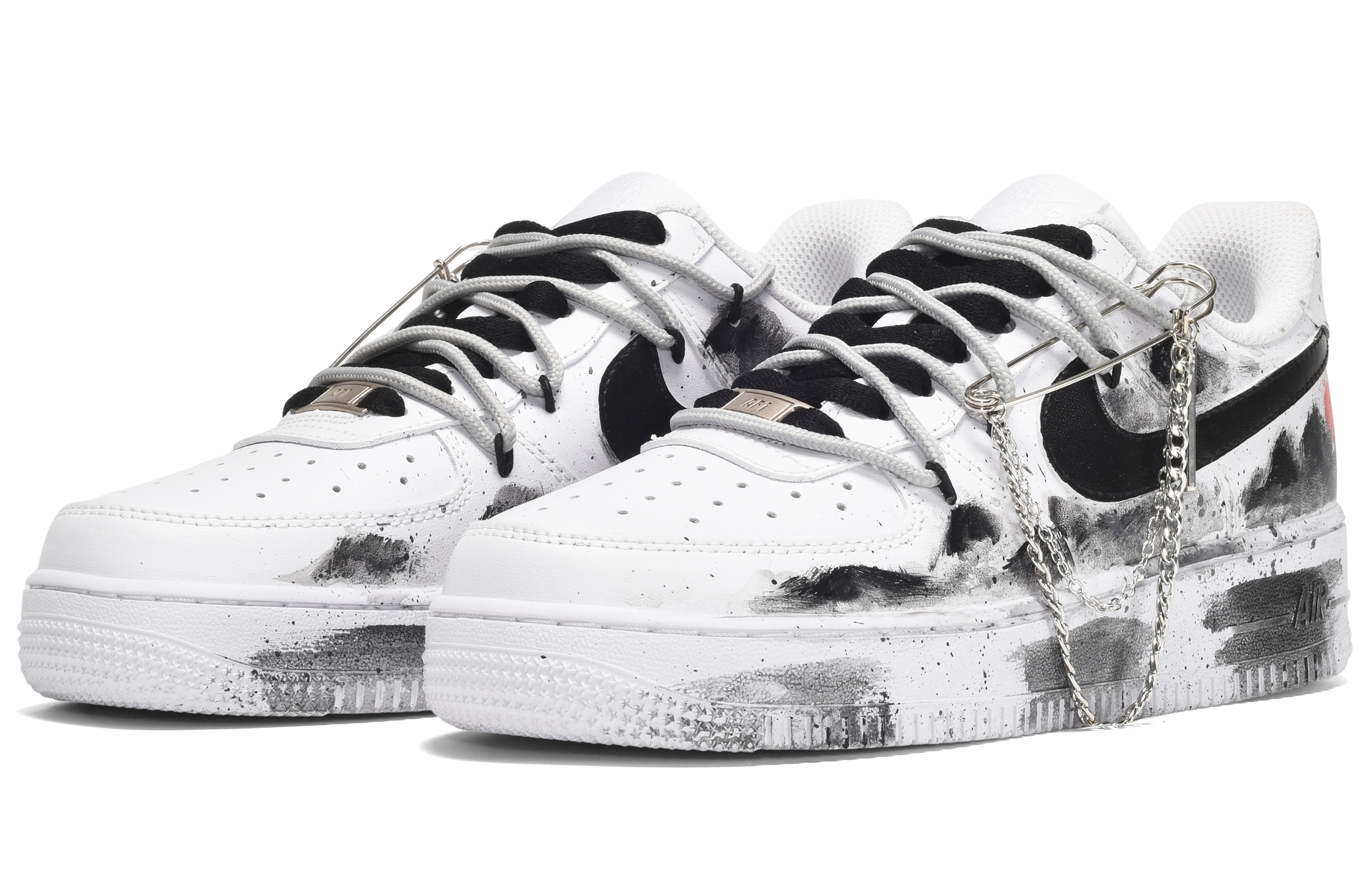 Shop 【客製球鞋】Nike Air Force 1 CUS ID CNY新華風 湖山萬里 水墨塗鴉 低筒 板鞋 男款 白灰