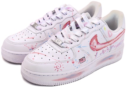 【定制球鞋】 Nike Air Force 1 Low 空軍一號 告白塗鴉 休閒 低幫 板鞋 GS 白色 Lookbook 【定制球鞋】 Nike Air Force 1 Low 空軍一號 告白塗鴉 休閒 低幫 板鞋 GS 白色