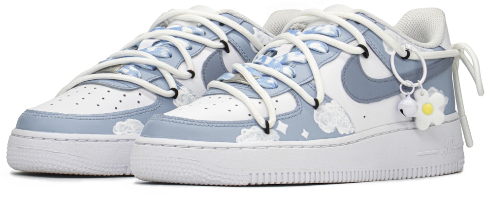 나이키 에어포스 1 로우 '데이지 스카이' (커스텀) DD8959-100(TeamA-AF雏菊天空) Lookbook 나이키 에어포스 1 로우 '데이지 스카이' (커스텀) DD8959-100(TeamA-AF雏菊天空)