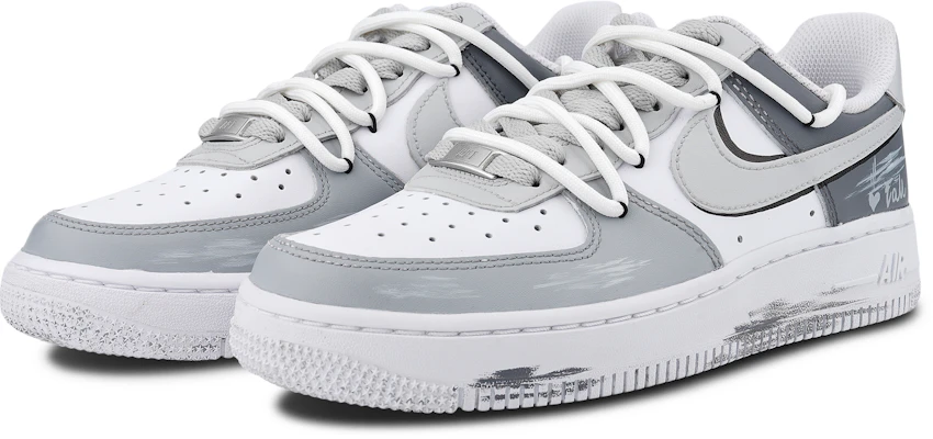 カスタムAF1 ロー "恋に落ちた白灰" (Kasutamu AF1 Rō "Koi ni Ochita Hakkai") CW2288-111(Team86-坠入爱河) Lookbook カスタムAF1 ロー "恋に落ちた白灰" (Kasutamu AF1 Rō "Koi ni Ochita Hakkai") CW2288-111(Team86-坠入爱河)