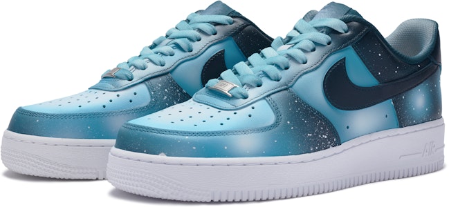 Zapatillas Nike Air Force 1 Low 'Azul Galaxia Pintadas a Mano' CW2288-111(TeamR-男款星河S-BOX) Lookbook Zapatillas Nike Air Force 1 Low 'Azul Galaxia Pintadas a Mano' CW2288-111(TeamR-男款星河S-BOX)