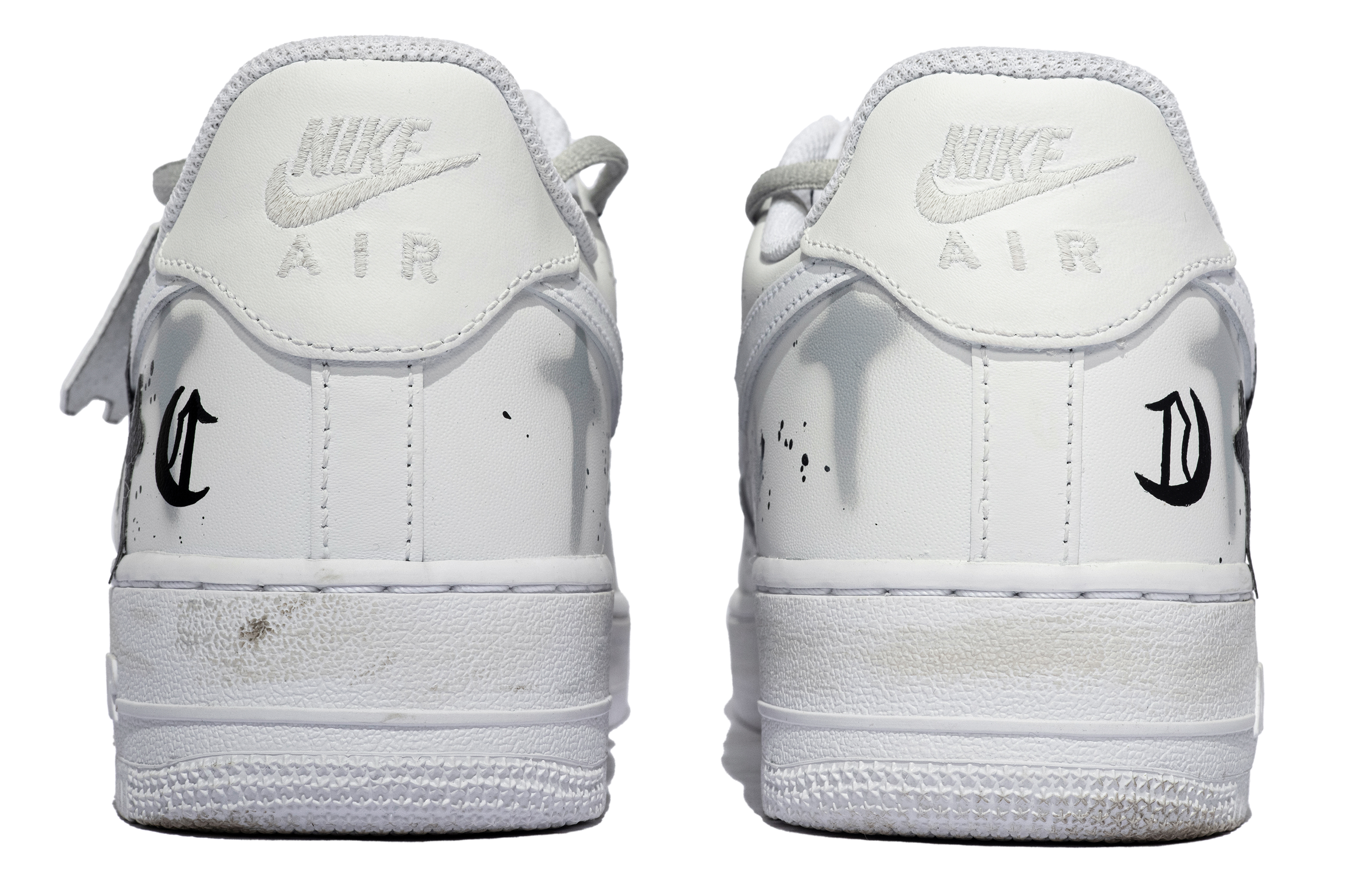 Shop 나이키 커스텀 AF1 로우 '그라피티 블랙화이트그레이' CW2288-111(TeamM-男款空军星星S-BOX)