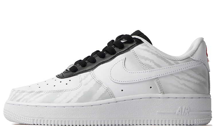 Order 나이키 에어포스 1 '그라피티 크랙 블랙 화이트' (커스텀) CW2288-111(Team拾柒-男款低帮黑白裂纹板鞋)