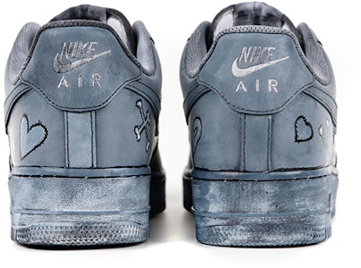 【定制鞋款】耐克空军一号低帮“涂鸦火焰” CW2288-111(TeamB-男款手套) Shop 【定制鞋款】耐克空军一号低帮“涂鸦火焰” CW2288-111(TeamB-男款手套)