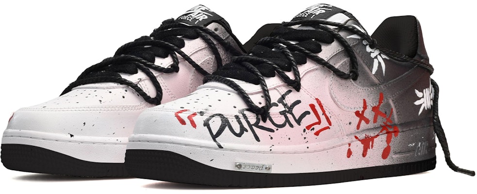 【カスタムシューズ】ナイキ エアフォース1ロウ「グラフィティ ナイト」 黒 白 赤 DV1331-100(TeamE-女款夜幕黑白红) Lookbook 【カスタムシューズ】ナイキ エアフォース1ロウ「グラフィティ ナイト」 黒 白 赤 DV1331-100(TeamE-女款夜幕黑白红)