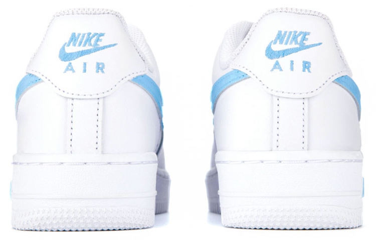 Shop [定制鞋款] 耐克空军一号低帮 '手绘天蓝' CW2288-111(Team18-AF1男款天蓝色单钩)