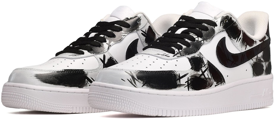 【定製球鞋】 Nike Air Force 1 Low 空軍一號 手繪風 水墨塗鴉 低幫 板鞋 男款 黑白藍 Lookbook 【定製球鞋】 Nike Air Force 1 Low 空軍一號 手繪風 水墨塗鴉 低幫 板鞋 男款 黑白藍