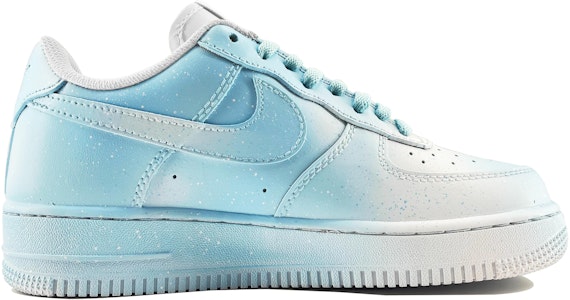 【客製球鞋】 Nike Air Force 1 Low 小島來信 SDS 晕染 天空 清透 休閒 低筒 板鞋 男款 藍色 Lookbook 【客製球鞋】 Nike Air Force 1 Low 小島來信 SDS 晕染 天空 清透 休閒 低筒 板鞋 男款 藍色