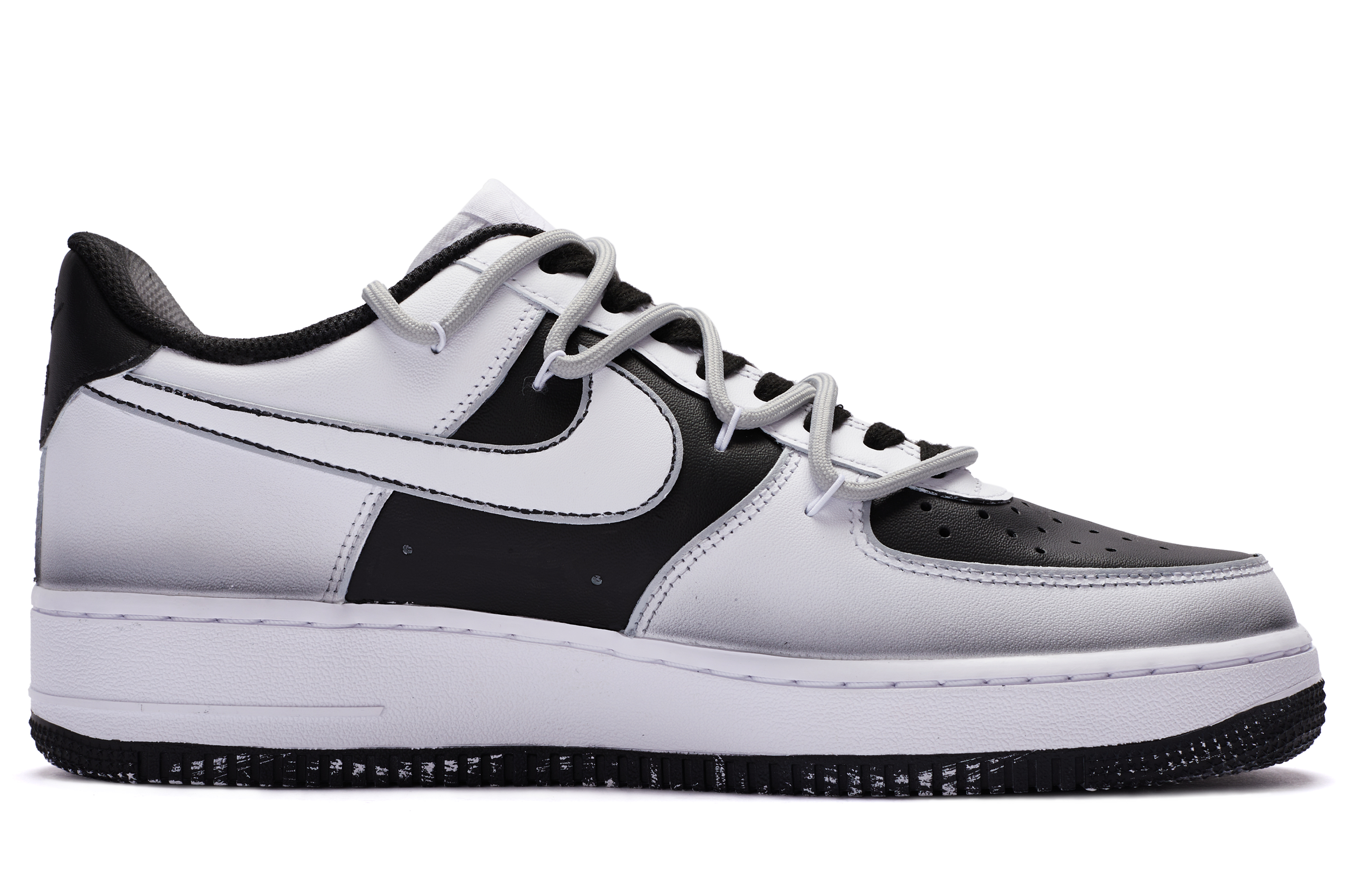Order 【定製球鞋】 Nike Air Force 1 Low BIGNIU 六一動漫 功夫熊貓 手繪噴繪 低筒 板鞋 男款 黑白