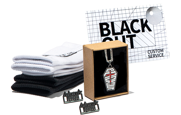 Details for 【定制球鞋】 皇馬青少年聯賽 Nike Air Force 1 Low 塗鴉 貼布腰果花 低幫 休閒 低幫 板鞋 男款 米紅藍