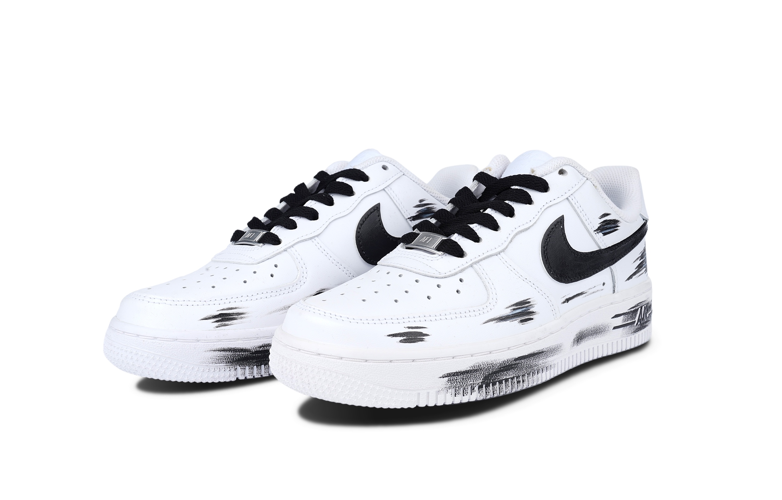 Lookbook [定制鞋] 耐克空军一号低帮'熊猫复古风' CW2288-111-445692