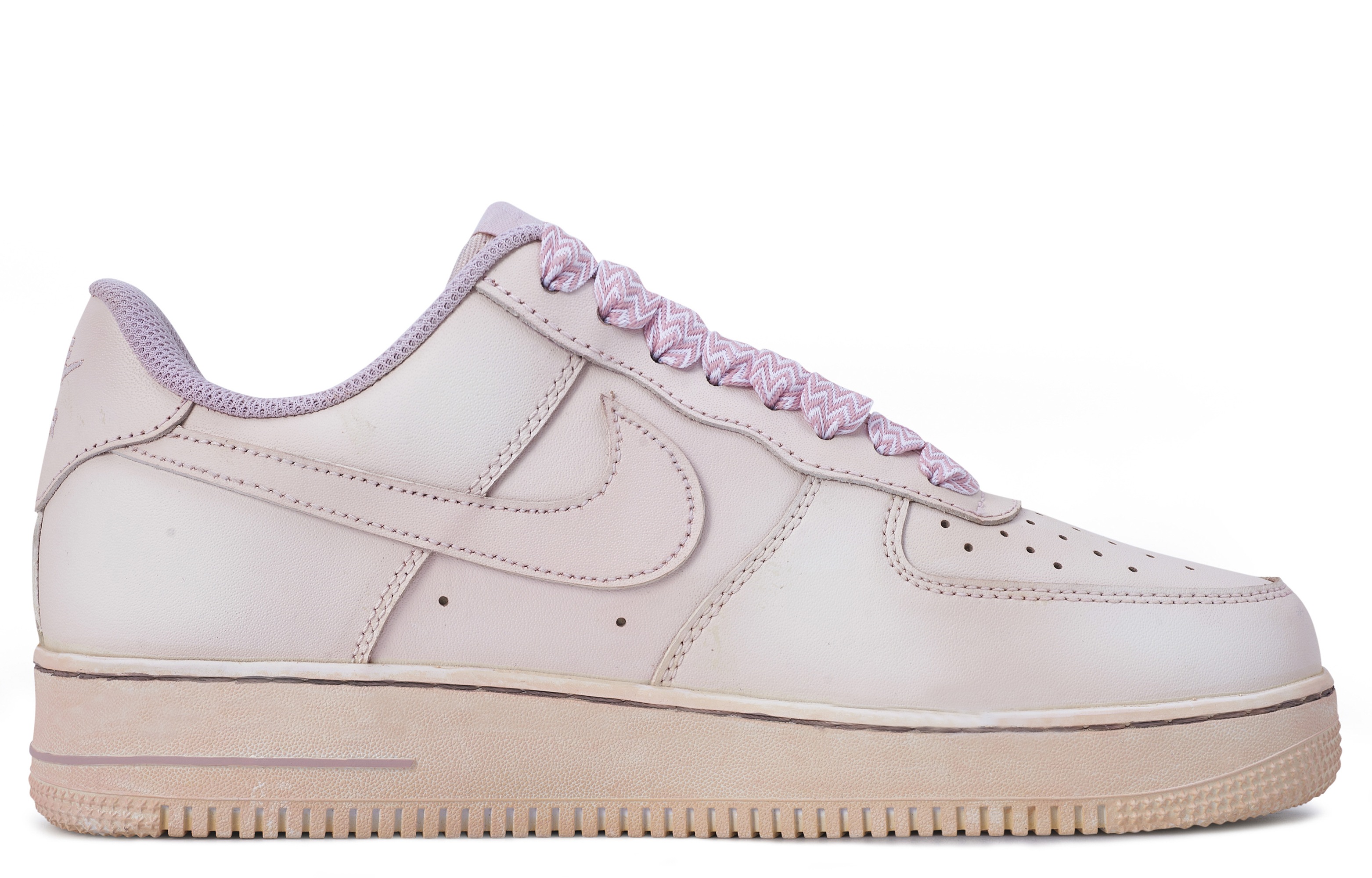 [Custom Shoes] Nike Air Force 1 Low 'Pink Heart Stain' 圖 2