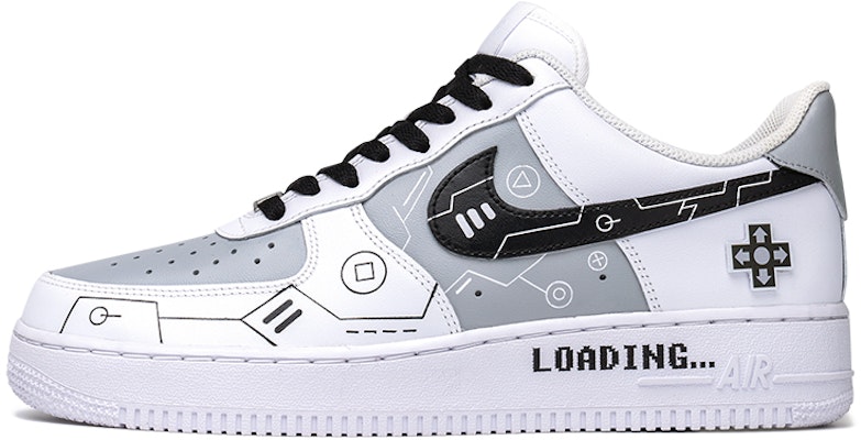 カスタム Nike Air Force 1 Low “PS5コントローラー” CW2288-111(TeamB-喷涂手绘电玩黑白灰) Buy カスタム Nike Air Force 1 Low “PS5コントローラー” CW2288-111(TeamB-喷涂手绘电玩黑白灰)