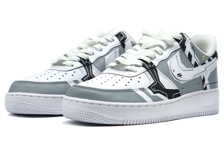 Lookbook 나이키 에어포스 1 로우 '레트로 게임기' (커스텀) CW2288-111(Team-R-男女款喷涂复古游戏机)