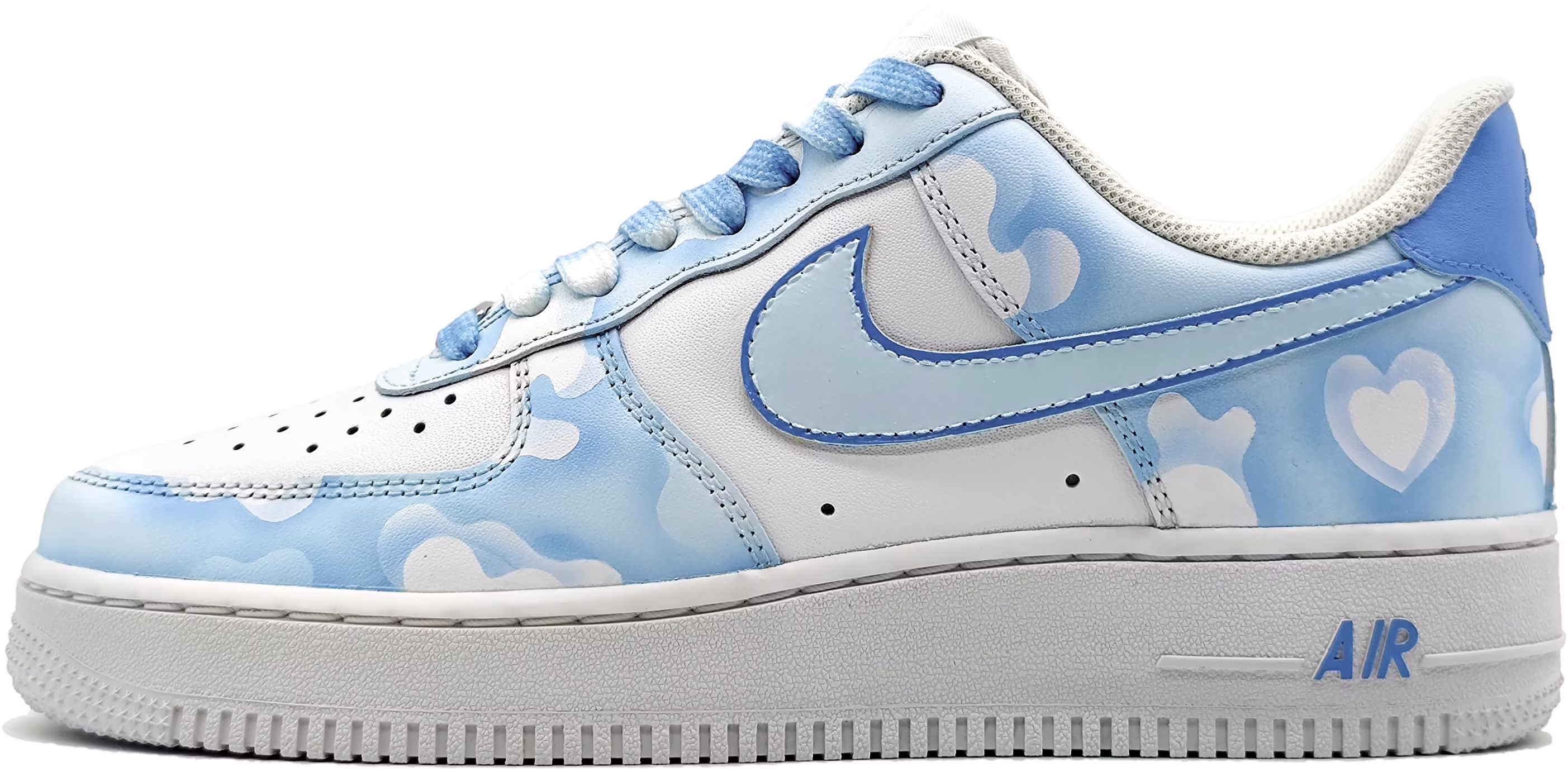 custom-shoes-nike-air-force-1-low-sky-wonderland