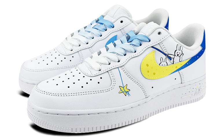 Lookbook 나이키 에어포스1 로우 '스플래터 화이트 블루 옐로우' (커스텀) DH2920-111(Team叁-女款兔子钓星星S-BOX)