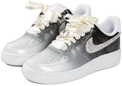 【定制球鞋】Nike Air Force 1 Low 空軍一號 情人節主題 婚鞋 滿天星 奢華 鑽石鉤 絲綢鞋帶 低幫 板鞋 男款 漸變黑銀色 Lookbook 【定制球鞋】Nike Air Force 1 Low 空軍一號 情人節主題 婚鞋 滿天星 奢華 鑽石鉤 絲綢鞋帶 低幫 板鞋 男款 漸變黑銀色