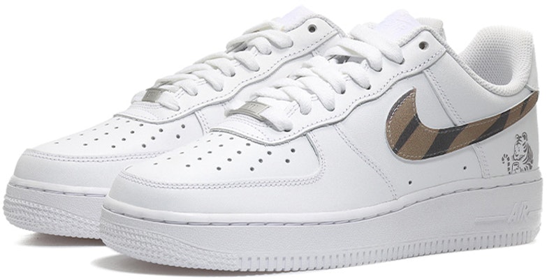 Zapatillas Nike Air Force 1 Low 'Blanco-Marrón Rayas Tigre Swoosh' CW2288-111(Team10-潮流萌虎男纯白QD) Lookbook Zapatillas Nike Air Force 1 Low 'Blanco-Marrón Rayas Tigre Swoosh' CW2288-111(Team10-潮流萌虎男纯白QD)