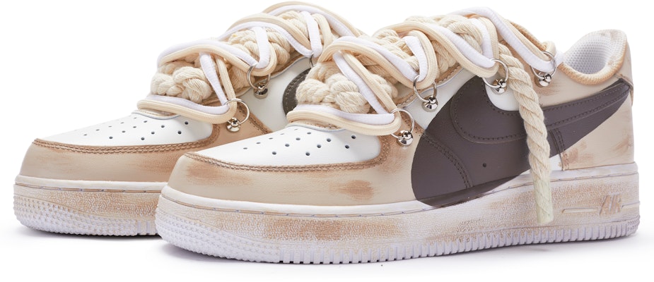 【定製球鞋】 Nike Air Force 1 Low 07 空軍一號 T10 雙鞋帶 手繪噴繪 低幫 板鞋 男款 白深棕 Lookbook 【定製球鞋】 Nike Air Force 1 Low 07 空軍一號 T10 雙鞋帶 手繪噴繪 低幫 板鞋 男款 白深棕