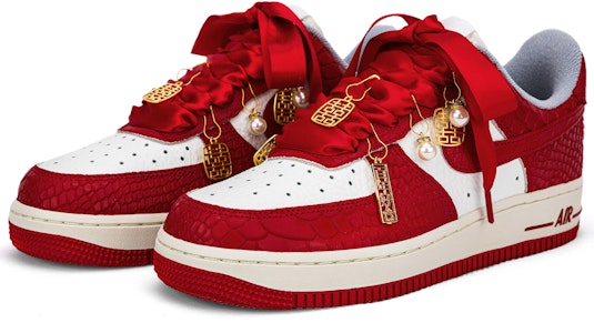 【訂製球鞋】Nike Air Force 1 秀禾婚鞋 百年好合 龍鱗紋 手繪 絲綢 喜慶百搭 低筒 板鞋 男女同款 白紅 Shop 【訂製球鞋】Nike Air Force 1 秀禾婚鞋 百年好合 龍鱗紋 手繪 絲綢 喜慶百搭 低筒 板鞋 男女同款 白紅