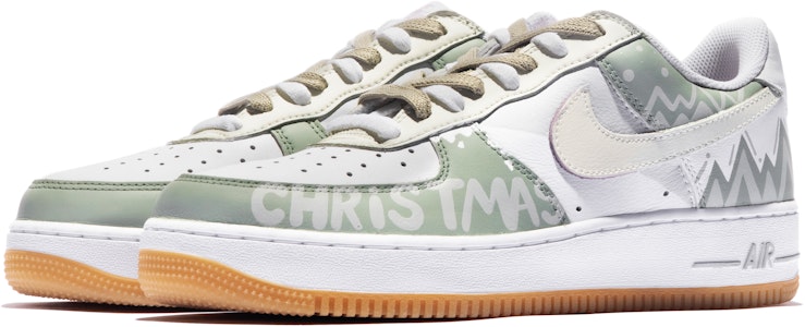 나이키 에어포스 1 로우 '윈터 테일' (화이트/그린) DM0576-101(TeamM-男女同款冬日物语) Shop 나이키 에어포스 1 로우 '윈터 테일' (화이트/그린) DM0576-101(TeamM-男女同款冬日物语)