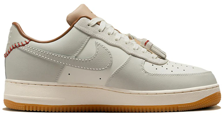 【定制鞋】耐克空军一号低帮‘心愿星米色’ HF5697-001(Team56-星星兔几) Lookbook 【定制鞋】耐克空军一号低帮‘心愿星米色’ HF5697-001(Team56-星星兔几)