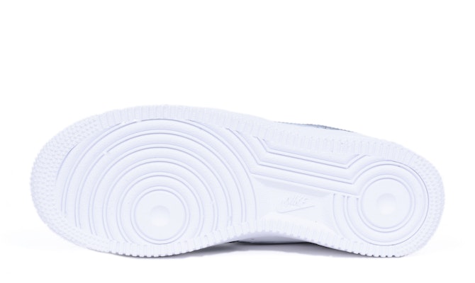 【訂製球鞋】 Nike Air Force 1 Low 空軍一號 乘風 特別禮盒 胖小匠訂製 低筒 板鞋 男款 灰色 Details for 【訂製球鞋】 Nike Air Force 1 Low 空軍一號 乘風 特別禮盒 胖小匠訂製 低筒 板鞋 男款 灰色