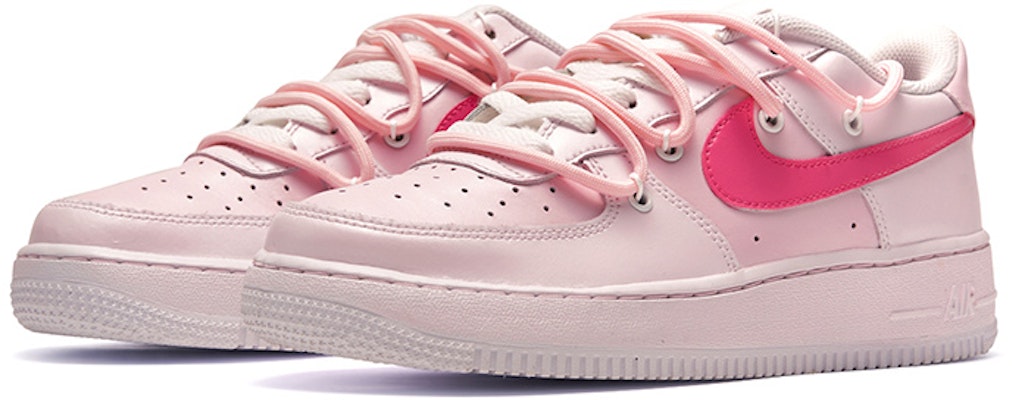Zapatillas Nike Air Force 1 Low LE 'Barbie Pintadas a Mano' DH2920-111(TeamR-女款芭比粉白S-BOX) Lookbook Zapatillas Nike Air Force 1 Low LE 'Barbie Pintadas a Mano' DH2920-111(TeamR-女款芭比粉白S-BOX)