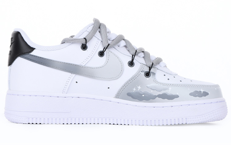 Order ナイキ エア フォース 1 ロー LE「バレンタイン デコンストラクト」 DH2920-111(Team拾伍-女款喷绘手绘灰色白云)