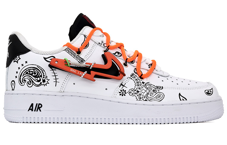 Order [Sepatu Kustom] Nike Air Force 1 Rendah PRM 'Carabiner Swoosh Putih Hitam Merah' DH7579-100(Team肆-黑白解构腰果花)