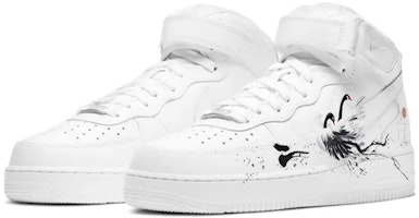 나이키 에어포스 1 미드 '잉크 스완' (화이트) CW2289-111(Team10-水墨天鹅) Shop 나이키 에어포스 1 미드 '잉크 스완' (화이트) CW2289-111(Team10-水墨天鹅)